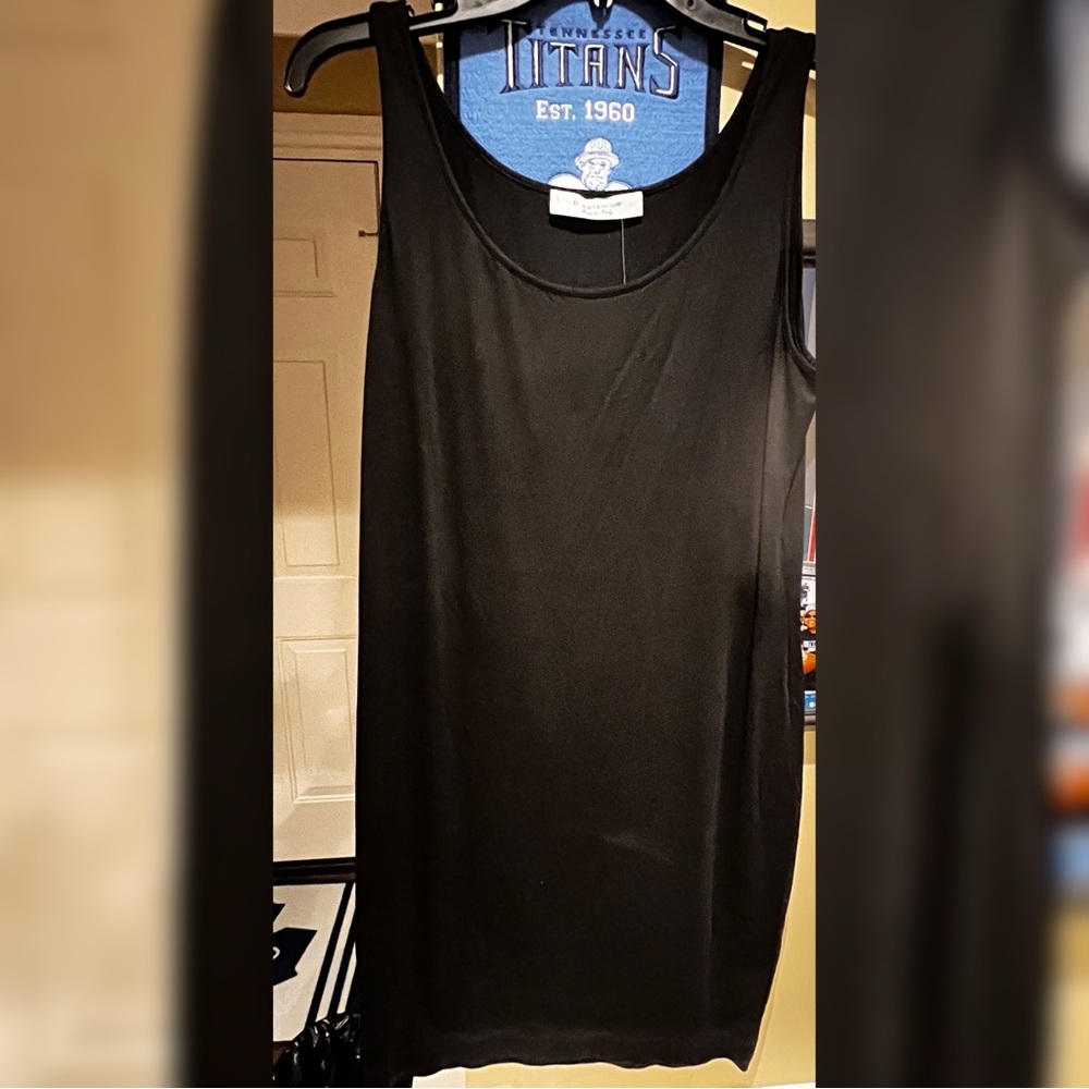 Chic Black Sleeveless Tank Top